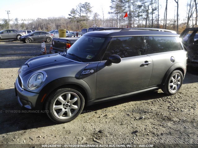 WMWMM33579TP74589 - 2009 MINI COOPER S CLUBMAN GRAY photo 2