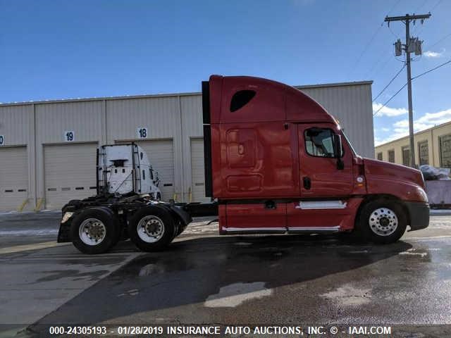 1FUJGLBG0CLBC8373 - 2012 FREIGHTLINER CASCADIA 125  Unknown photo 4