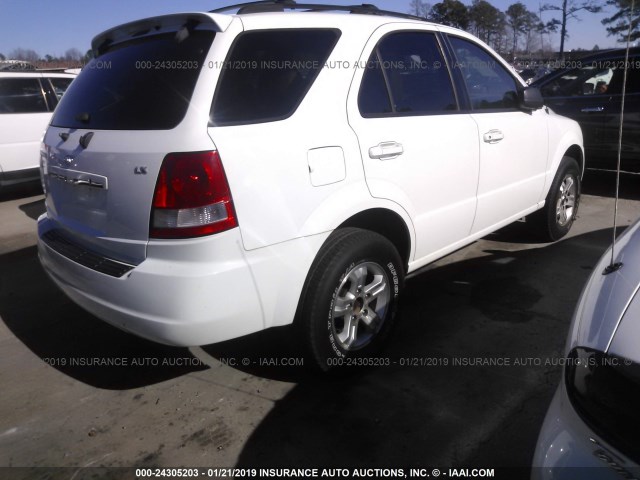 KNDJD733555354047 - 2005 KIA SORENTO EX/LX WHITE photo 4