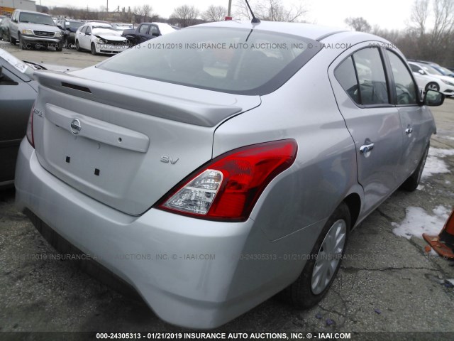 3N1CN7AP0KL802463 - 2019 NISSAN VERSA S/S PLUS/SV SILVER photo 4