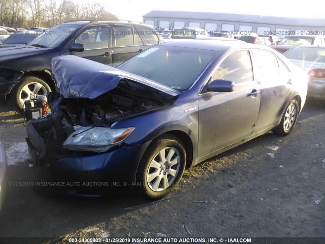 JTNBB46K673012810 - 2007 TOYOTA CAMRY NEW GENERAT HYBRID BLUE photo 2