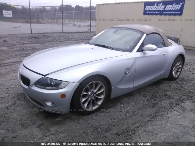 4USBT33505LS58446 - 2005 BMW Z4 2.5 SILVER photo 2