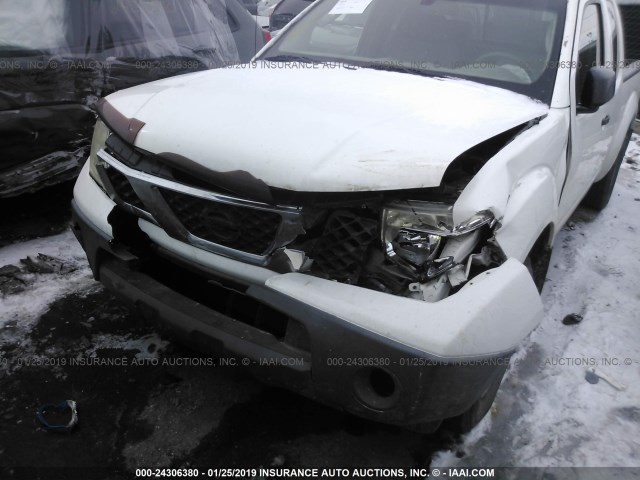 1N6BD06T55C457078 - 2005 NISSAN FRONTIER KING CAB XE WHITE photo 6