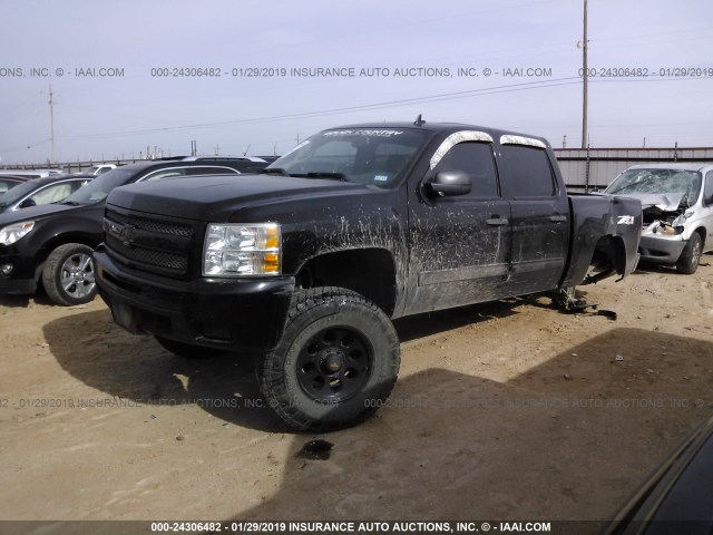 1GCPKSE79CF128118 - 2012 CHEVROLET SILVERADO K1500 LT BLACK photo 2