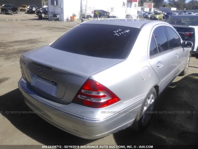 WDBRF61J83F417558 - 2003 MERCEDES-BENZ C 240 SILVER photo 4