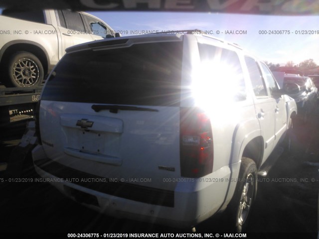 1GNFK23049R143545 - 2009 CHEVROLET TAHOE K1500 LT WHITE photo 4