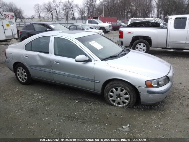 YV1RS61R512047669 - 2001 VOLVO S60 SILVER photo 1