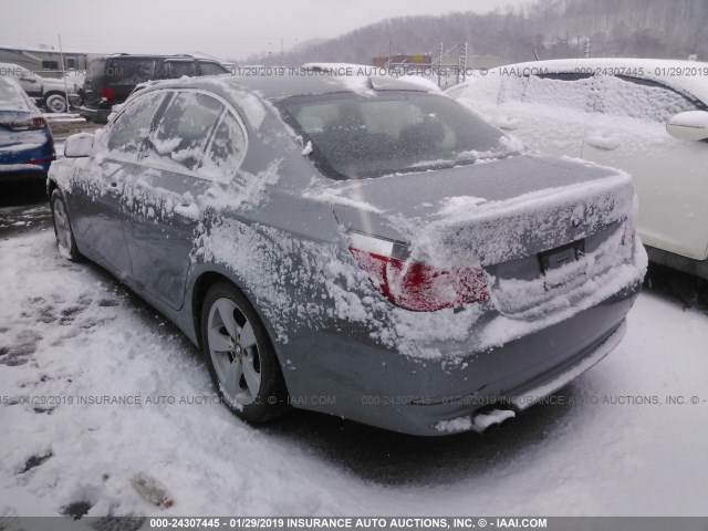 WBANF33537CS40758 - 2007 BMW 525 XI SILVER photo 3