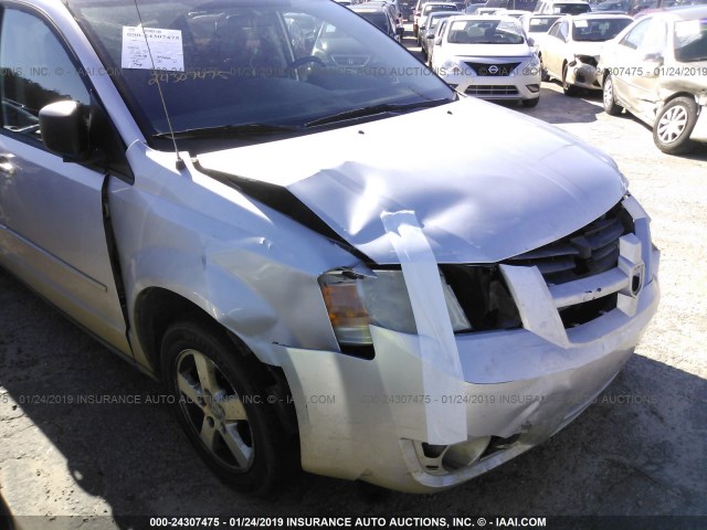 1D8HN44H38B109873 - 2008 DODGE GRAND CARAVAN SE SILVER photo 6