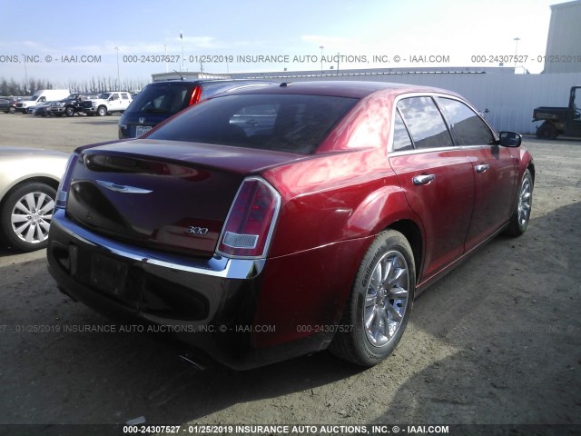 2C3CCACGXCH182118 - 2012 CHRYSLER 300 LIMITED RED photo 4