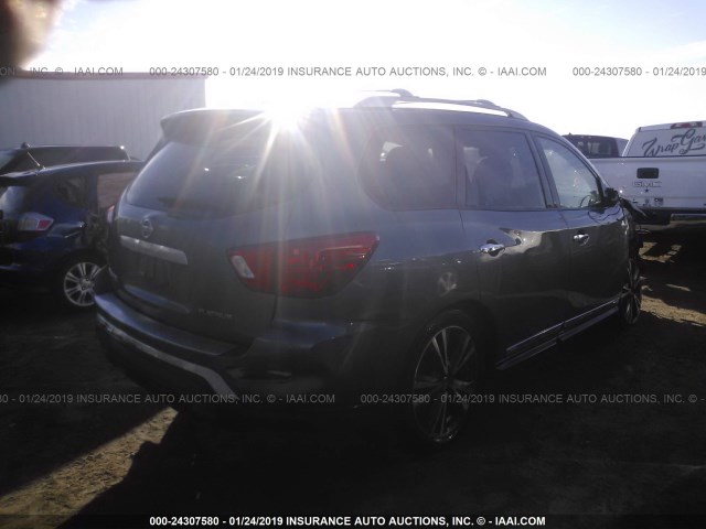 5N1DR2MN4JC619916 - 2018 NISSAN PATHFINDER S/SV/SL/PLATINUM SILVER photo 4