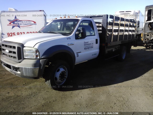 1FDXF46P65EA52988 - 2005 FORD F450 SUPER DUTY WHITE photo 2