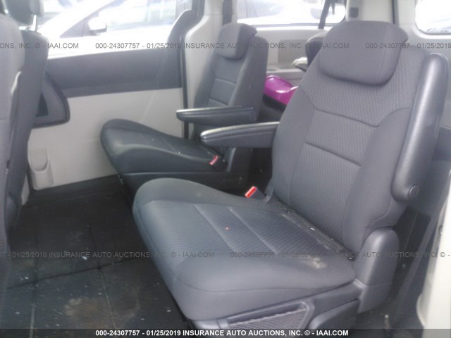 2D4RN5D12AR453538 - 2010 DODGE GRAND CARAVAN SXT GRAY photo 8