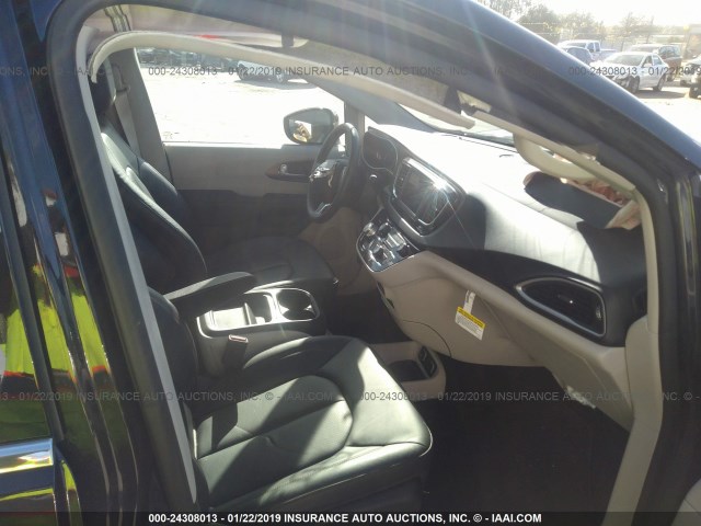 2C4RC1BG9KR548196 - 2019 CHRYSLER PACIFICA TOURING L Սև լուսանկար 5