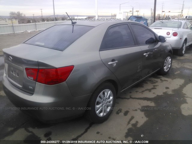 KNAFU4A27A5064558 - 2010 KIA FORTE EX GREEN photo 4