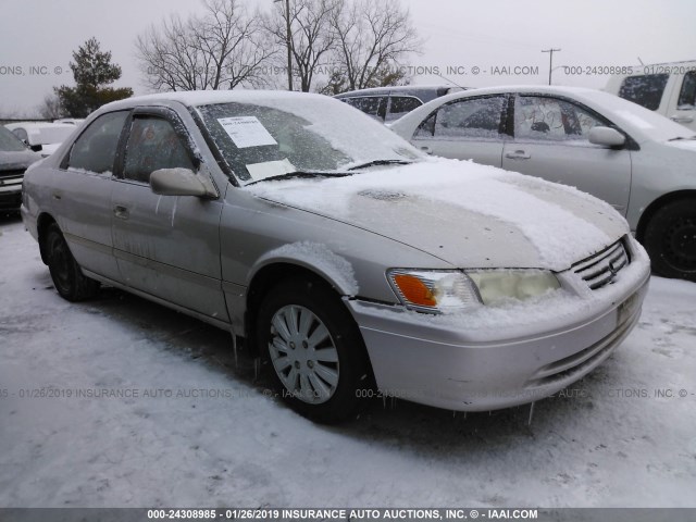 4T1BG22K81U041822 - 2001 TOYOTA CAMRY CE/LE/XLE GOLD photo 1