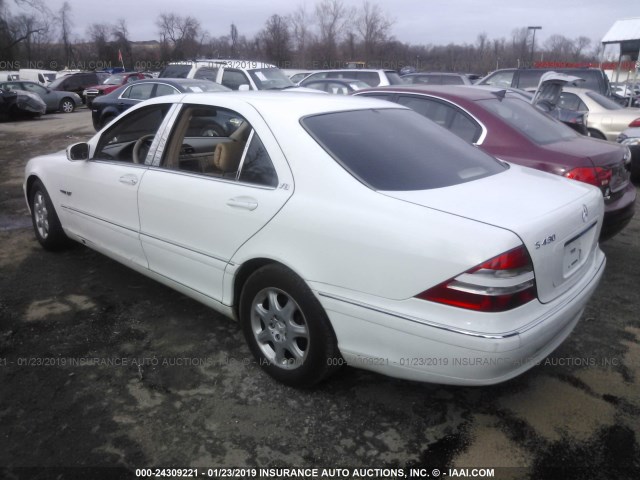 WDBNG70J0YA036245 - 2000 MERCEDES-BENZ S 430 WHITE photo 3