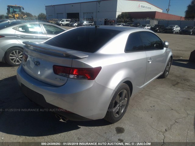 KNAFU6A24C5569536 - 2012 KIA FORTE EX SILVER photo 4