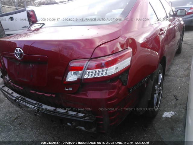 4T1BF3EKXBU705673 - 2011 TOYOTA CAMRY SE/LE/XLE 红色 照片 4