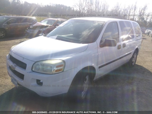 1GNDV23W18D132839 - 2008 CHEVROLET UPLANDER LS WHITE photo 2