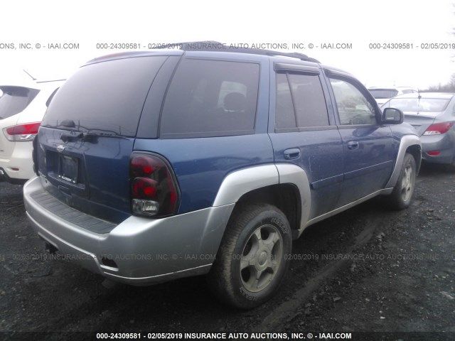 1GNDT13S762142975 - 2006 CHEVROLET TRAILBLAZER LS/LT BLUE photo 4