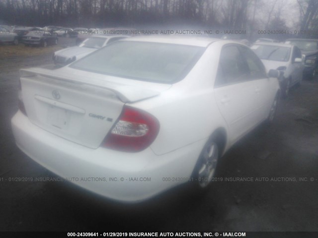 4T1BE32K34U364983 - 2004 TOYOTA CAMRY LE/XLE/SE WHITE photo 4