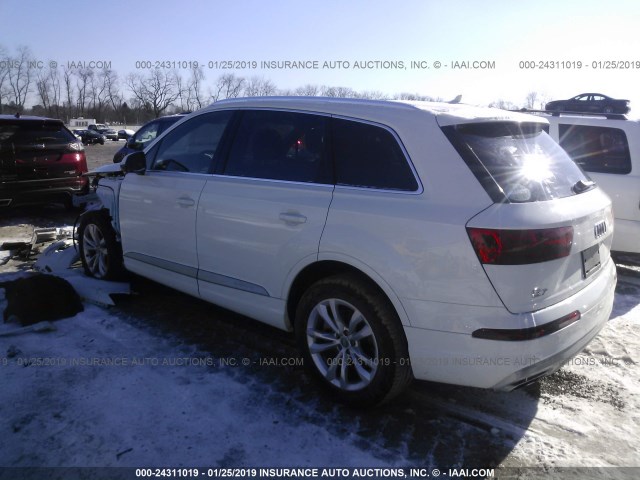 WA1LHAF76JD017504 - 2018 AUDI Q7 PREMIUM PLUS WHITE photo 3