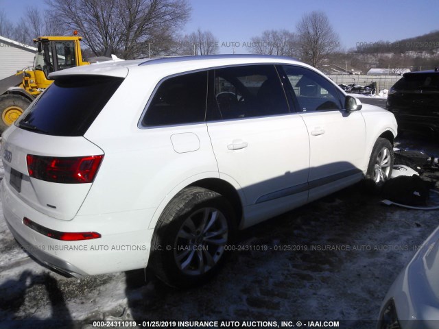 WA1LHAF76JD017504 - 2018 AUDI Q7 PREMIUM PLUS WHITE photo 4