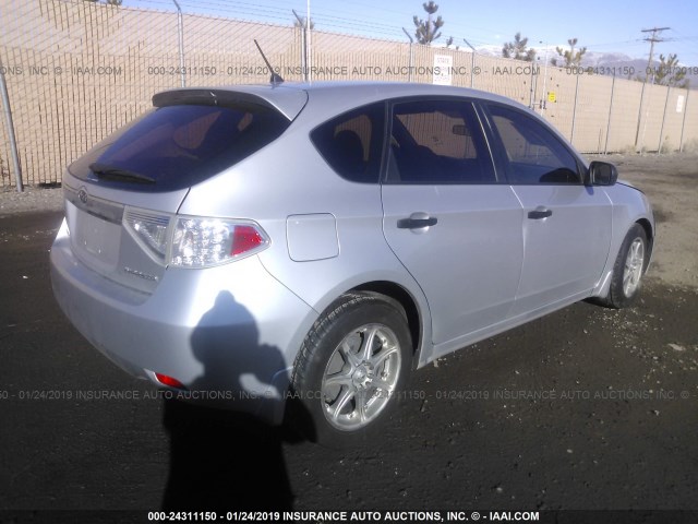 JF1GH61618H815422 - 2008 SUBARU IMPREZA 2.5I GRAY photo 4