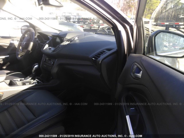 1FMCU0HD2KUA30584 - 2019 FORD ESCAPE Unknown photo 5