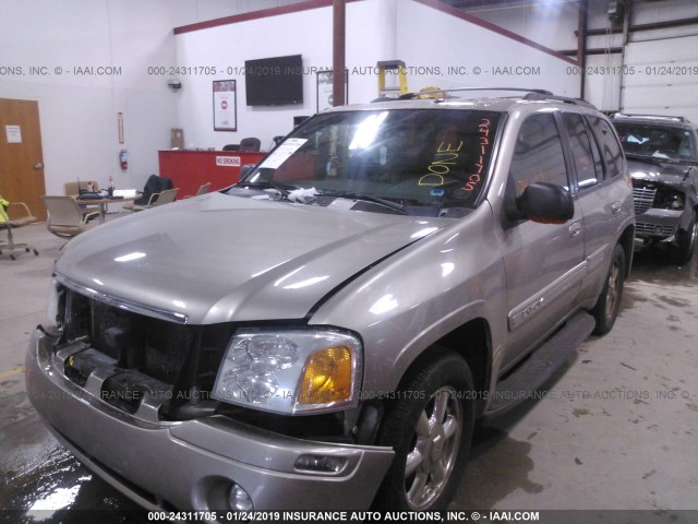 1GKDT13SX22365146 - 2002 GMC ENVOY GRAY photo 2