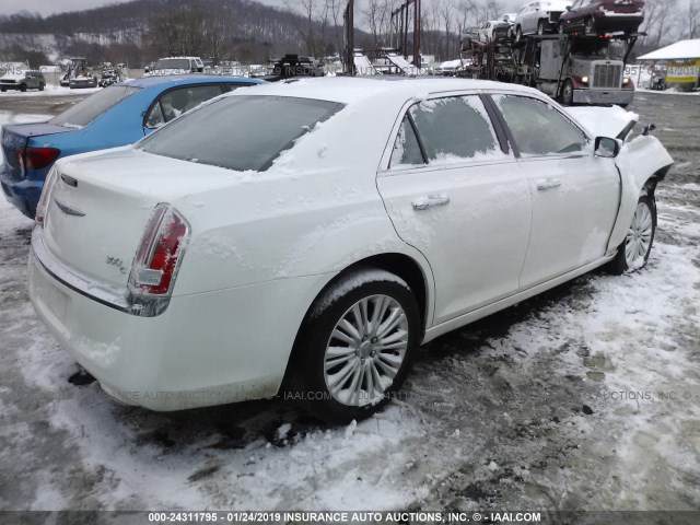 2C3CCAKT2EH265074 - 2014 CHRYSLER 300C WHITE photo 4