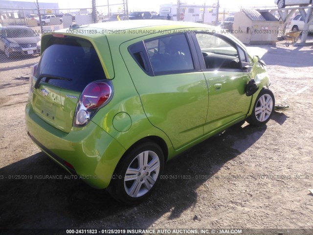 KL8CB6S92FC804189 - 2015 CHEVROLET SPARK LS GREEN photo 4