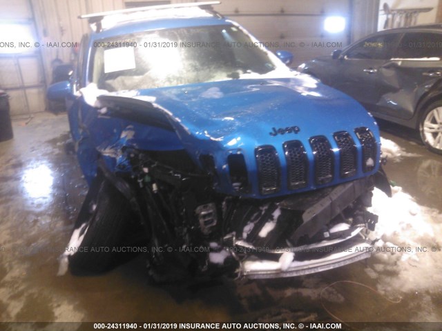 1C4PJMCX3JD599742 - 2018 JEEP CHEROKEE LATITUDE BLUE photo 6