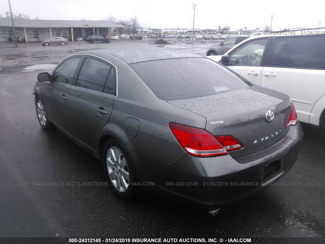 4T1BK36B26U131893 - 2006 TOYOTA AVALON XL/XLS/TOURING/LIMITED GRAY photo 3