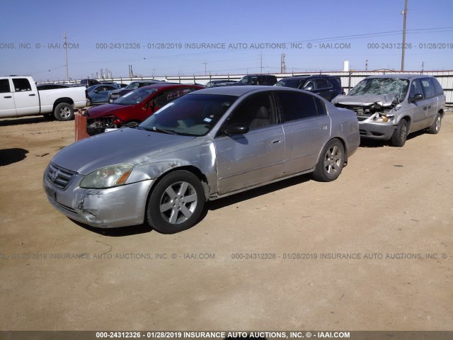 1N4AL11DX2C141703 - 2002 NISSAN ALTIMA S/SL SILVER photo 2