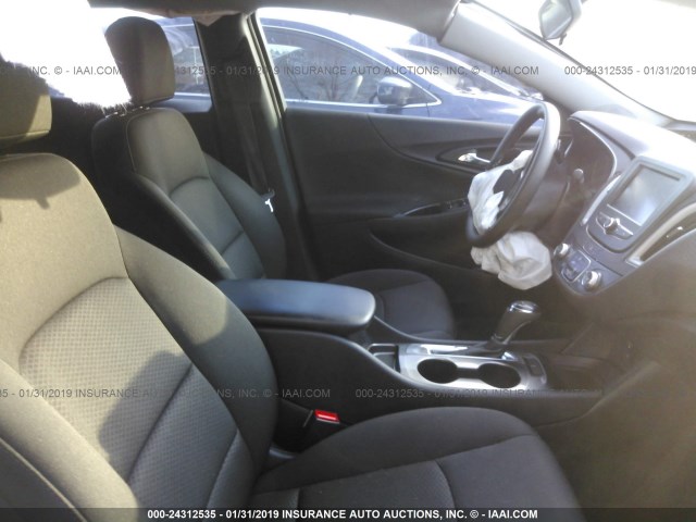 1G1ZB5ST5HF198713 - 2017 CHEVROLET MALIBU LS SILVER photo 5