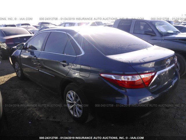 4T4BF1FK8GR556809 - 2016 TOYOTA CAMRY LE/XLE/SE/XSE 蓝色 照片 3