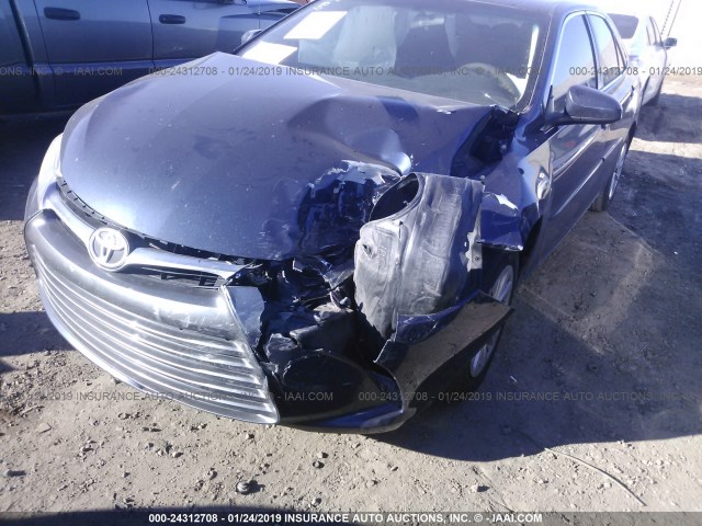 4T4BF1FK8GR556809 - 2016 TOYOTA CAMRY LE/XLE/SE/XSE 蓝色 照片 6
