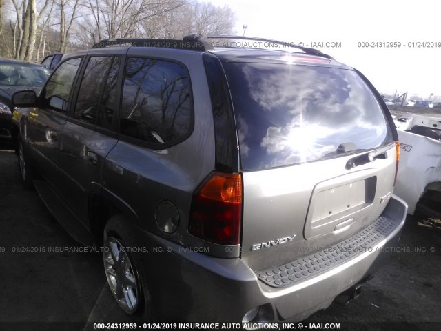 1GKET63M672264535 - 2007 GMC ENVOY DENALI GRAY photo 3