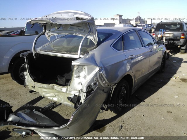 3FA6P0K9XHR117328 - 2017 FORD FUSION TITANIUM SILVER photo 4