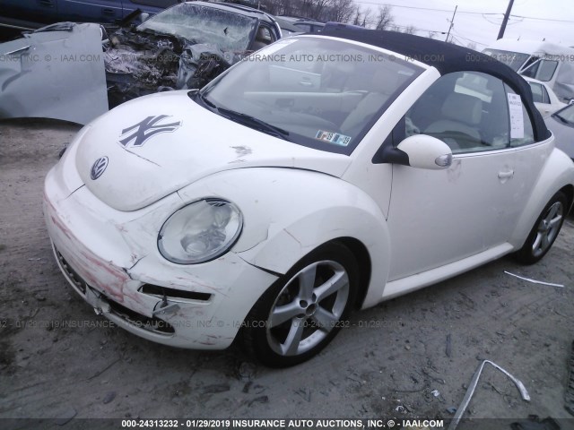 3VWFF31Y97M411254 - 2007 VOLKSWAGEN NEW BEETLE TRIPLE WHITE WHITE photo 2