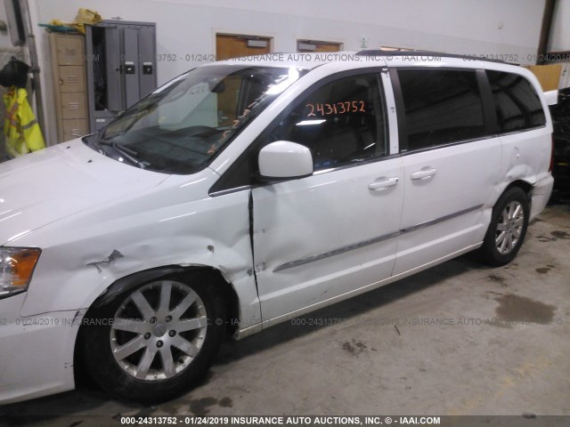 2C4RC1BG8ER159845 - 2014 CHRYSLER TOWN & COUNTRY TOURING WHITE photo 6