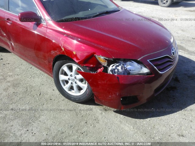 4T1BF3EK6BU178618 - 2011 TOYOTA CAMRY SE/LE/XLE 红色 照片 6