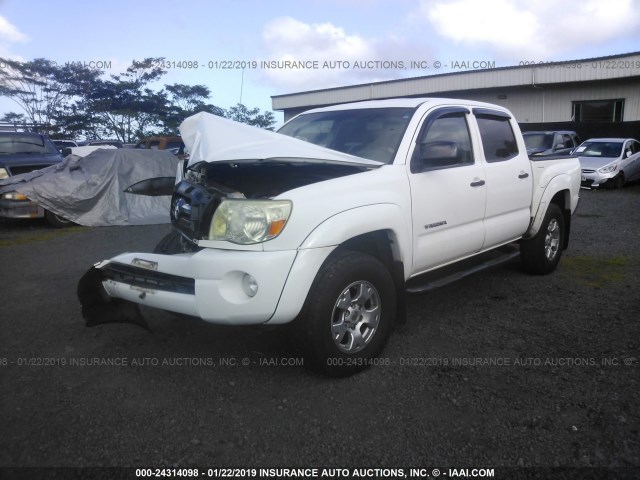 5TELU42N88Z555730 - 2008 TOYOTA TACOMA DOUBLE CAB 白色 照片 2