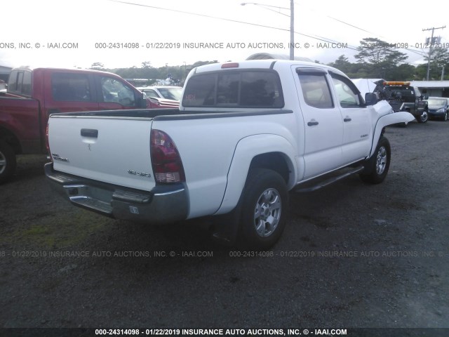 5TELU42N88Z555730 - 2008 TOYOTA TACOMA DOUBLE CAB 白色 照片 4