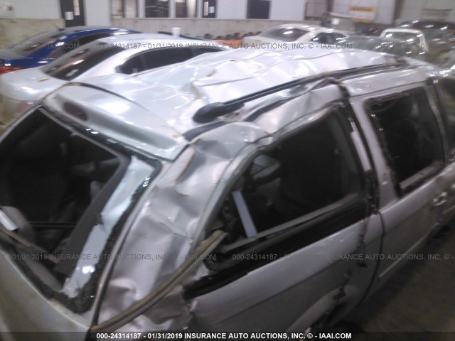 2D8GP44L25R216615 - 2005 DODGE GRAND CARAVAN SXT SILVER photo 6