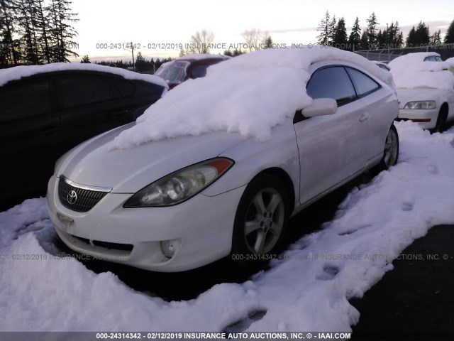 4T1CA38P64U020468 - 2004 TOYOTA CAMRY SOLARA SE/SLE WHITE photo 2