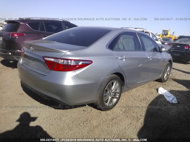 4T1BF1FKXGU613442 - 2016 TOYOTA CAMRY LE/XLE/SE/XSE SILVER photo 4