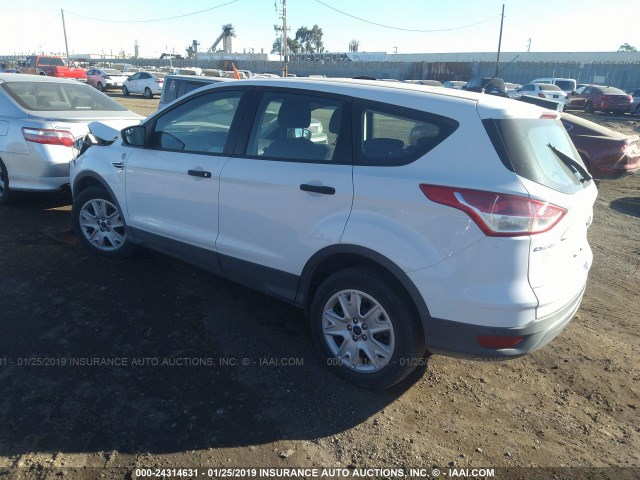 1FMCU0F73EUD17546 - 2014 FORD ESCAPE S WHITE photo 3